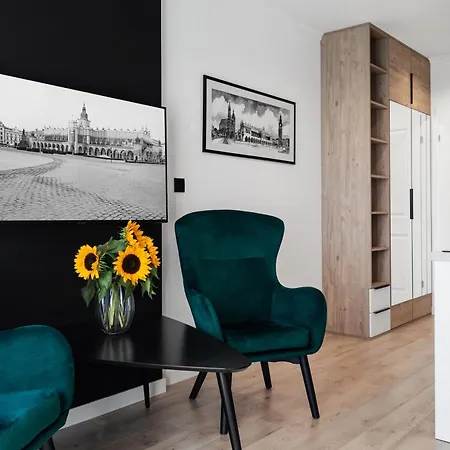 Househost Apartments: Miodowa 42/12B Street Krakow Exterior photo